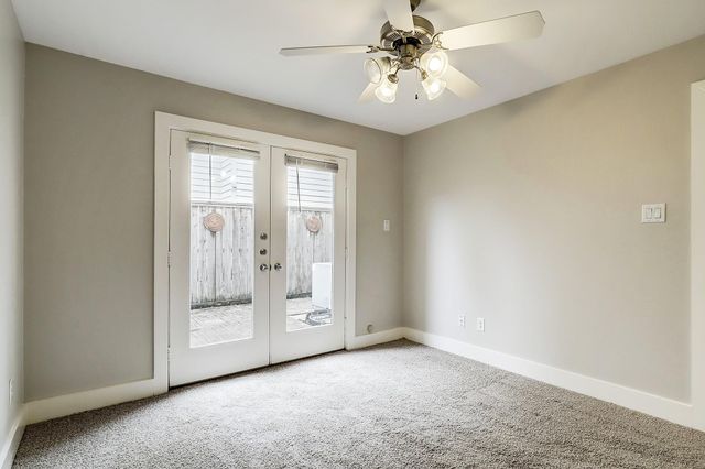 425 W 26th Street, Houston, TX 77008
