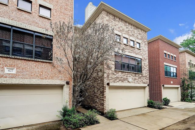 425 W 26th Street, Houston, TX 77008