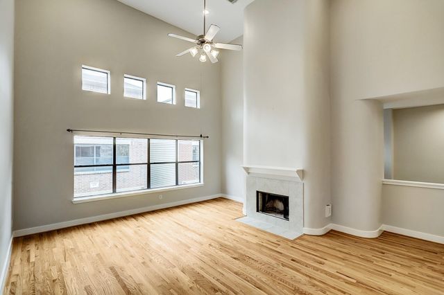 425 W 26th Street, Houston, TX 77008