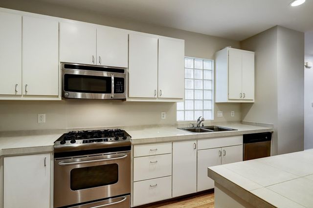 425 W 26th Street, Houston, TX 77008