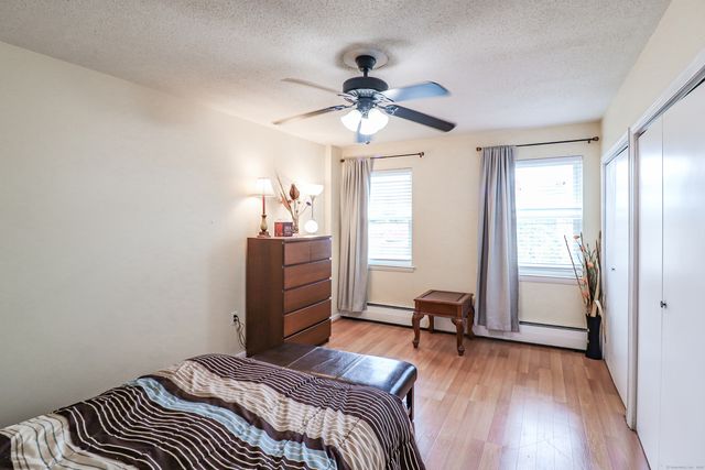 40 Owen Street APT E12, Hartford, CT 06105