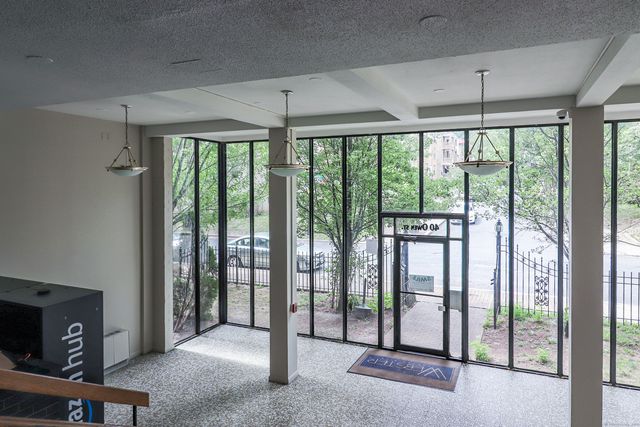 40 Owen Street APT E12, Hartford, CT 06105