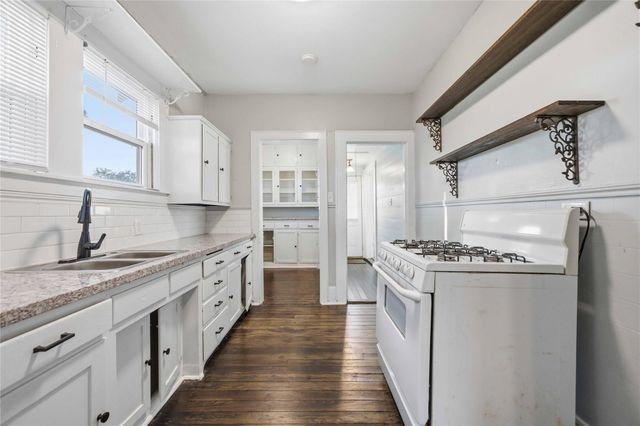 3003 School Street, Needville, TX 77461