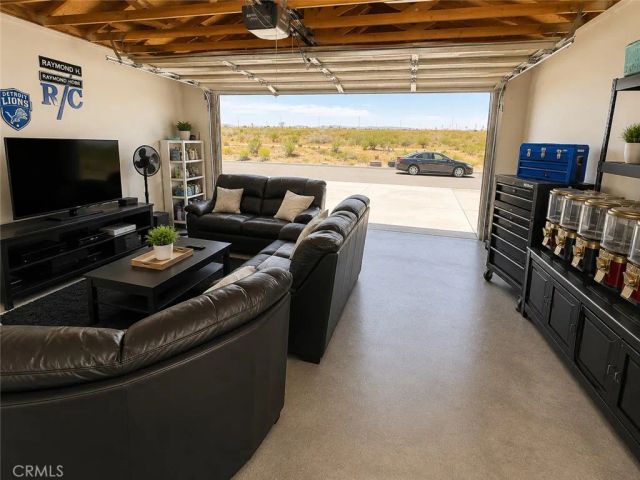 11796 Begonia, Adelanto, CA 92301