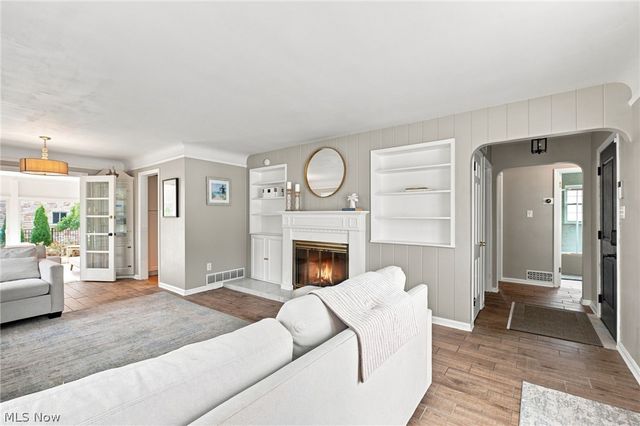 26737 Lake Road, Bay Village, OH 44140