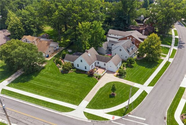 26737 Lake Road, Bay Village, OH 44140