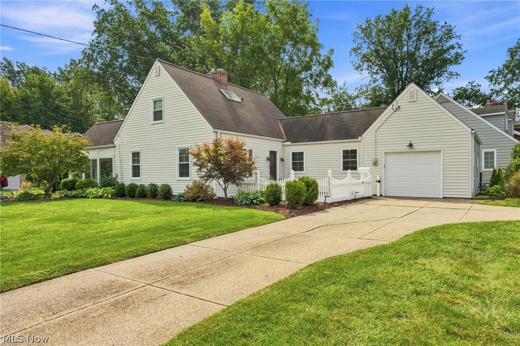 26737 Lake Road, Bay Village, OH 44140