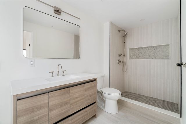 387 Norfolk St 1, Cambridge, MA 02139