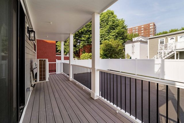387 Norfolk St 1, Cambridge, MA 02139