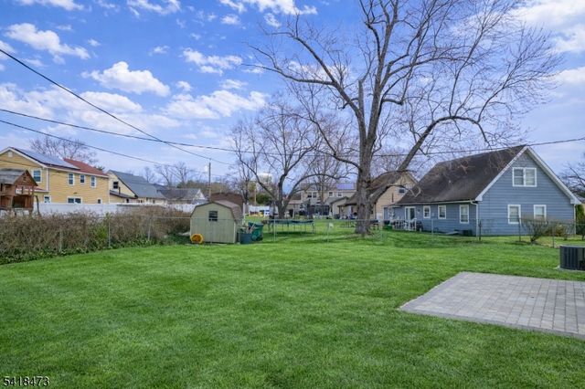 27 Harper Ln, Willingboro Twp., NJ 08046