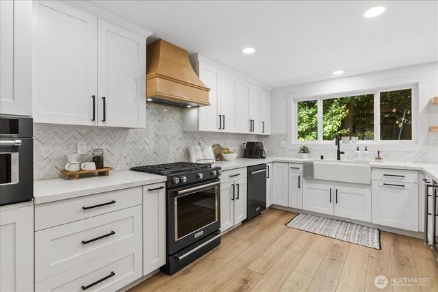 2203 140th Place SE, Mill Creek, WA 98012