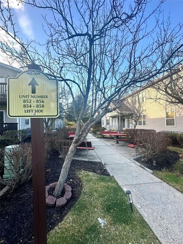 854 E Crooked Hill Road, Pearl River, NY 10965