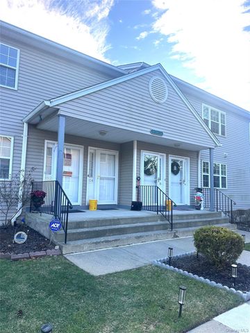 854 E Crooked Hill Road, Pearl River, NY 10965