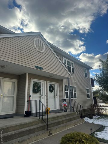 854 E Crooked Hill Road, Pearl River, NY 10965