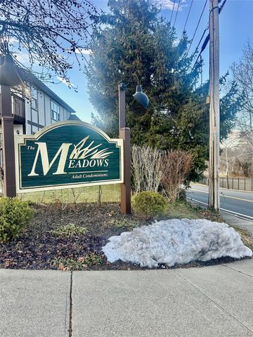 854 E Crooked Hill Road, Pearl River, NY 10965