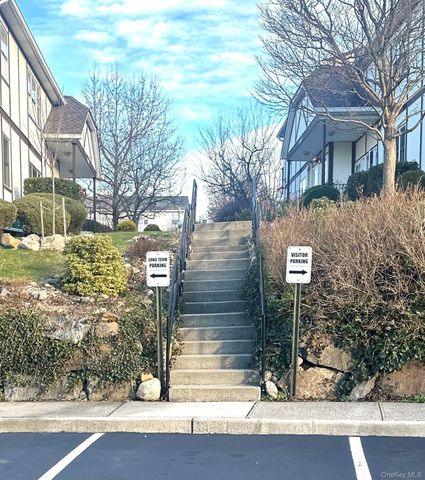 854 E Crooked Hill Road, Pearl River, NY 10965