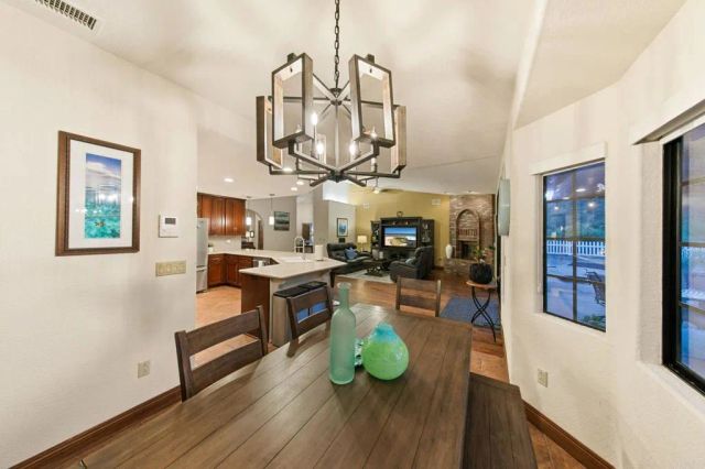15404 El Capitan Real Ln, El Cajon, CA 92021