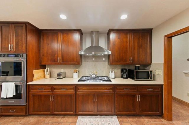 15404 El Capitan Real Ln, El Cajon, CA 92021