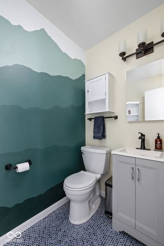 297 Fields Avenue, Mooresville, IN 46158