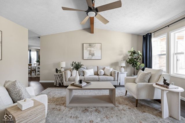 297 Fields Avenue, Mooresville, IN 46158