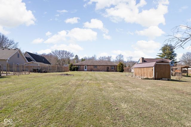 297 Fields Avenue, Mooresville, IN 46158