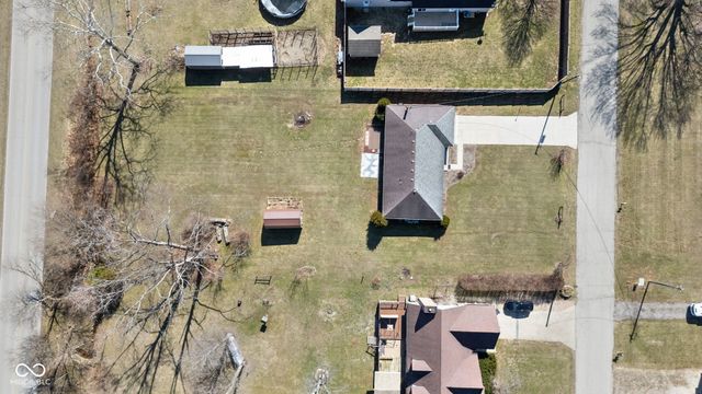 297 Fields Avenue, Mooresville, IN 46158