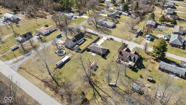 297 Fields Avenue, Mooresville, IN 46158