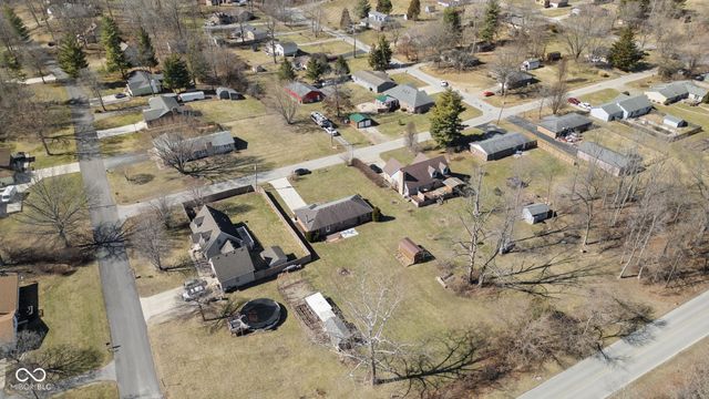 297 Fields Avenue, Mooresville, IN 46158