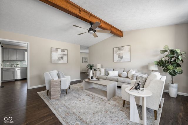 297 Fields Avenue, Mooresville, IN 46158