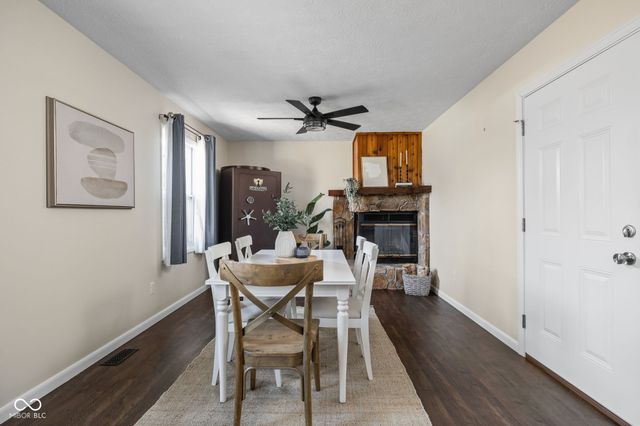 297 Fields Avenue, Mooresville, IN 46158