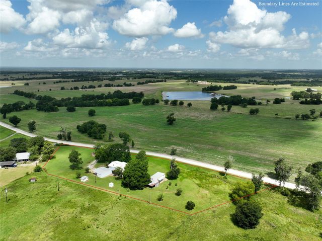 2433 County Road 409, Navasota, TX 77868
