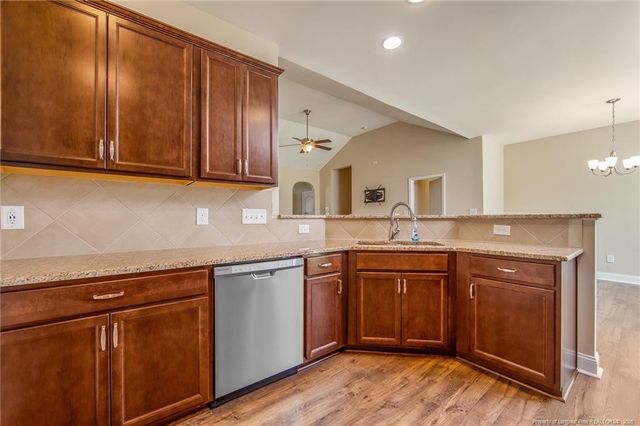 620 Stonebriar Avenue, Raeford, NC 28376