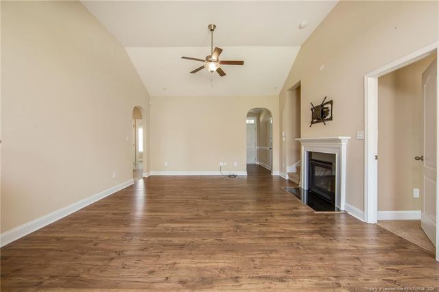 620 Stonebriar Avenue, Raeford, NC 28376