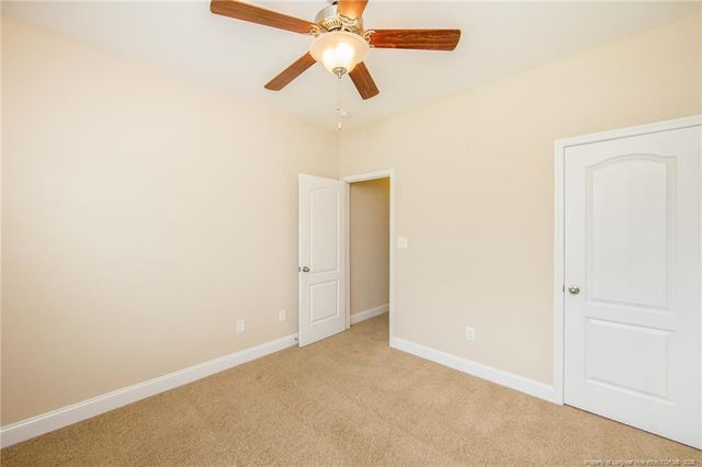 620 Stonebriar Avenue, Raeford, NC 28376