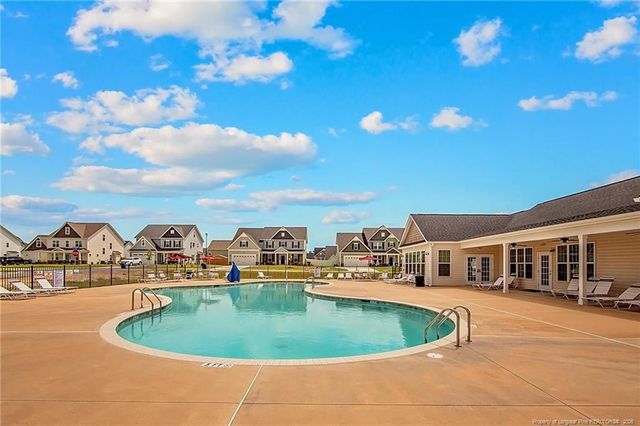 620 Stonebriar Avenue, Raeford, NC 28376