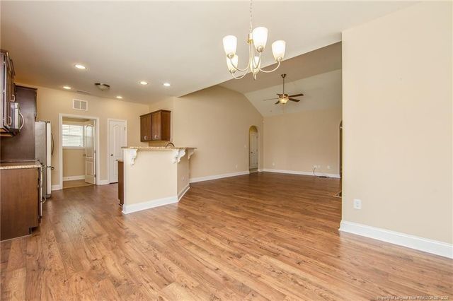 620 Stonebriar Avenue, Raeford, NC 28376