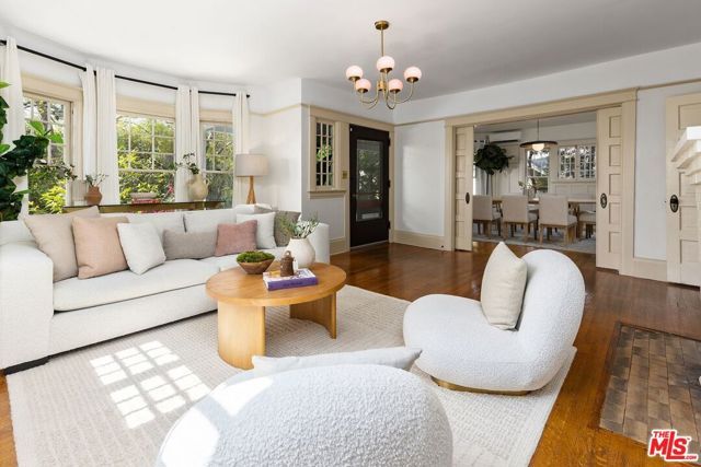 2139 Elsinore Street, Los Angeles, CA 90026