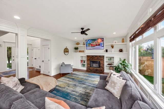 540 Spyglass Lane, Waukee, IA 50263