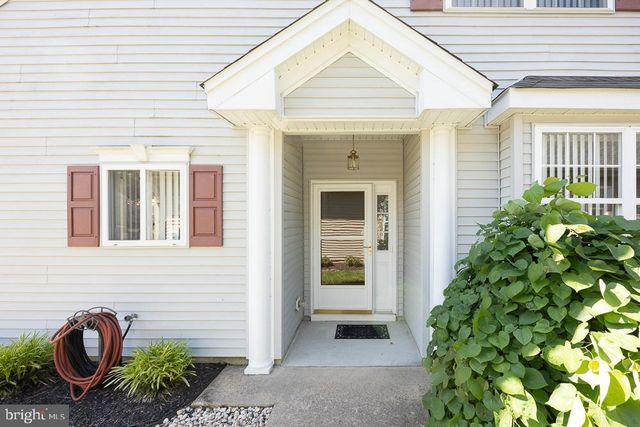 750 WESTMINSTER DR N, Southampton, NJ 08088
