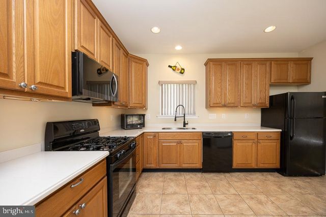 750 WESTMINSTER DR N, Southampton, NJ 08088