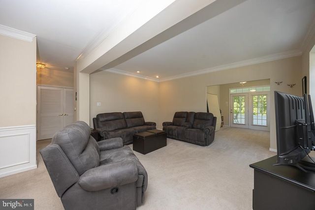 750 WESTMINSTER DR N, Southampton, NJ 08088