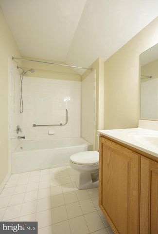 750 WESTMINSTER DR N, Southampton, NJ 08088