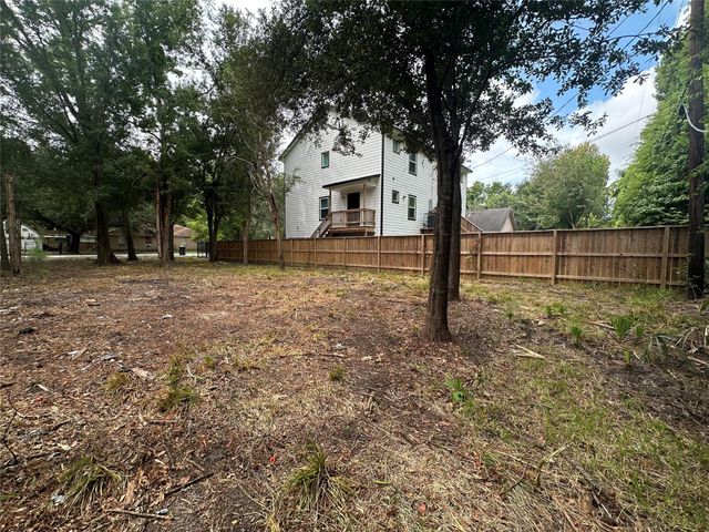 5919 Morningdale Street, Houston, TX 77396
