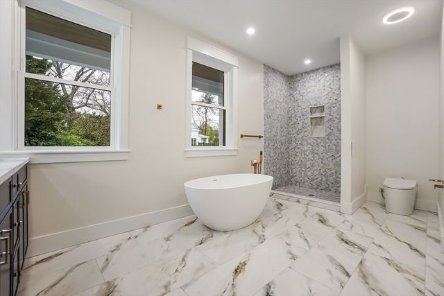 2 Atherton Rd, Winchester, MA 01890