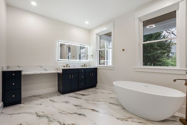 2 Atherton Rd, Winchester, MA 01890