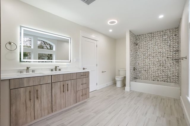 2 Atherton Rd, Winchester, MA 01890