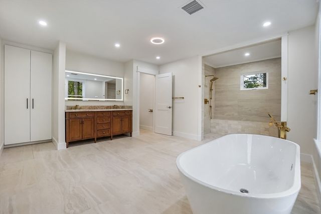 2 Atherton Rd, Winchester, MA 01890