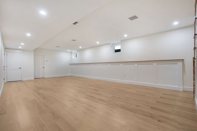 2 Atherton Rd, Winchester, MA 01890