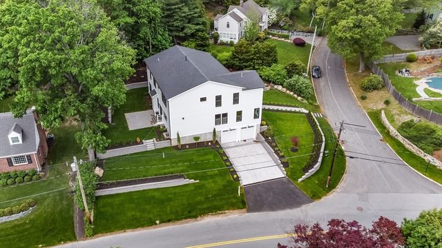 2 Atherton Rd, Winchester, MA 01890