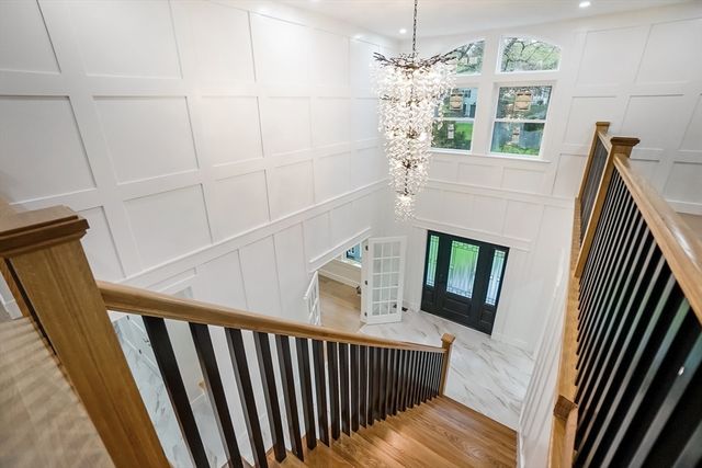 2 Atherton Rd, Winchester, MA 01890
